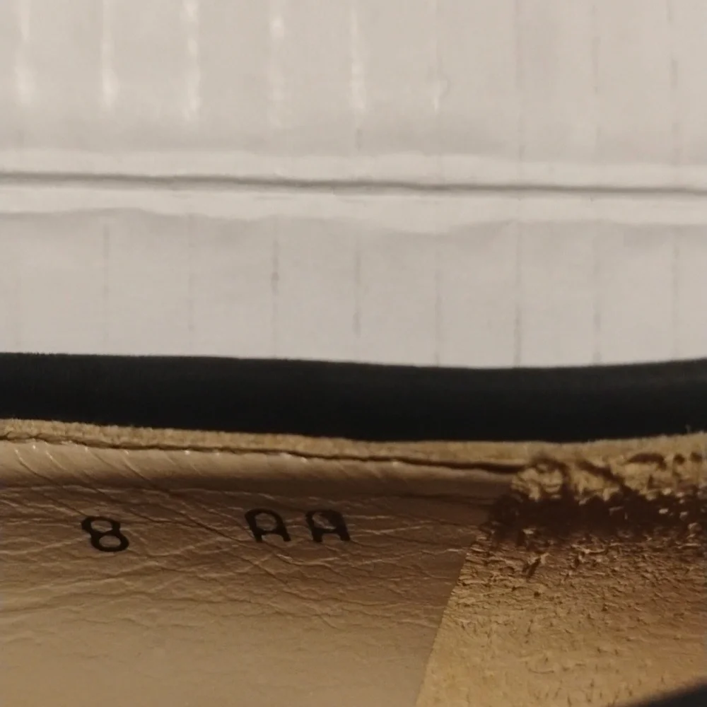 Salvatore Ferragamo Suede Loafers. Womens sz 8AA. Black & Gold Tone Hardware. - Picture 9 of 9